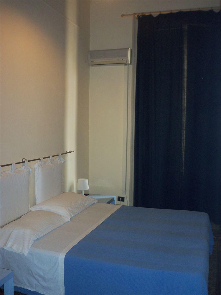 Caravaggio Siracusa 200 Metres From Ortigia Bed & Breakfast 3*